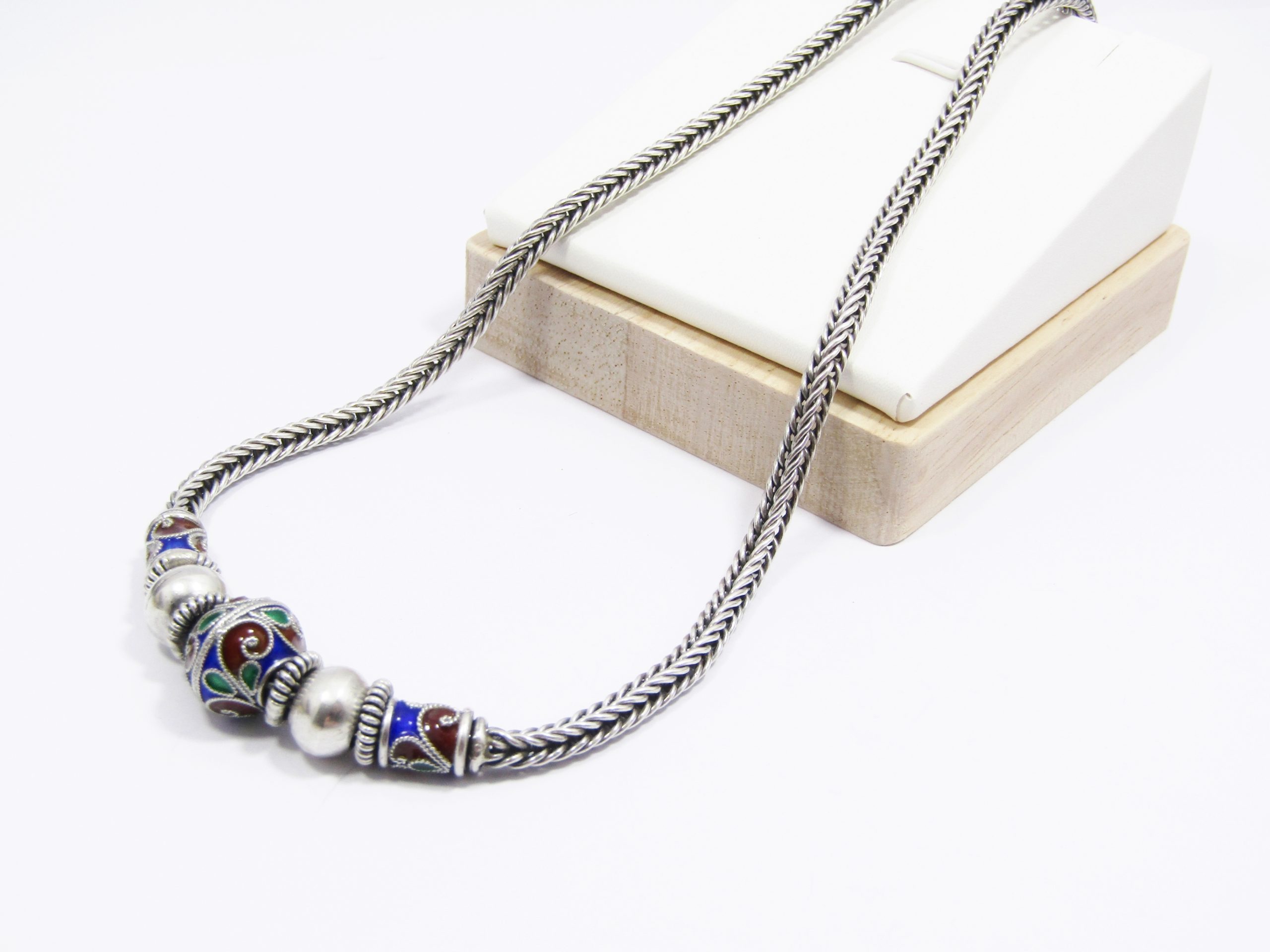 A Stunning Weighty Fox Tail Design Necklace With Enamel inlay in Sterling Silver