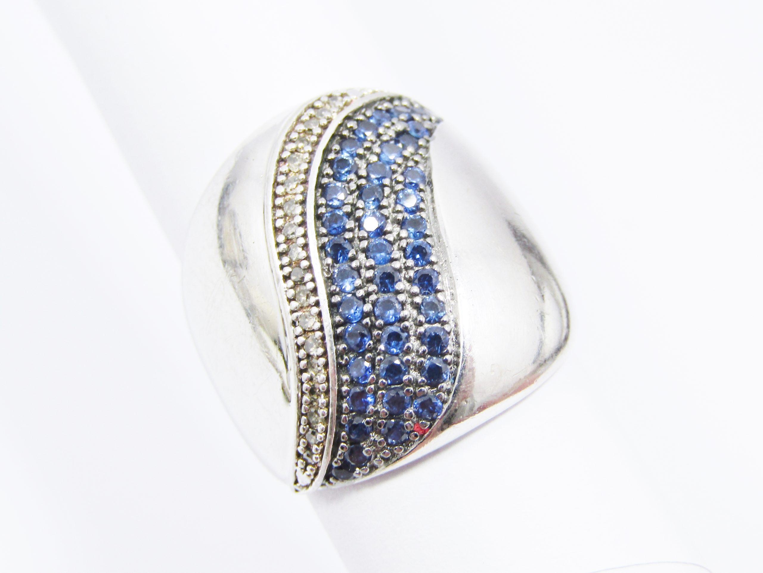 A Gorgeous Broad Blue Stone Zirconia Ring in Sterling Silver.