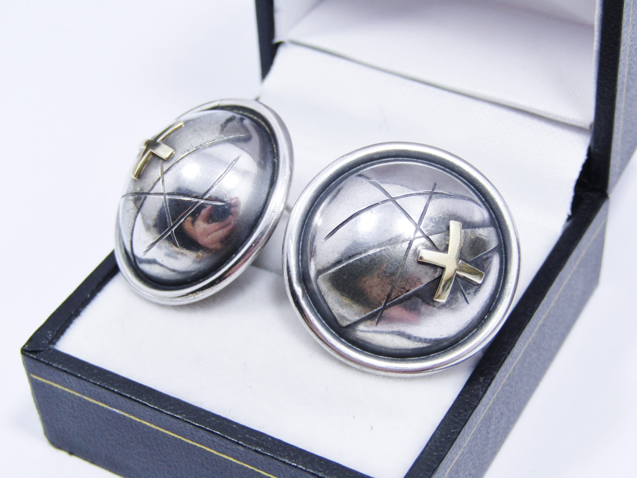 A Gorgeous Pair of Modernist Style Domed Stud Earrings With a Gold Cross inlay in 9ct Gold