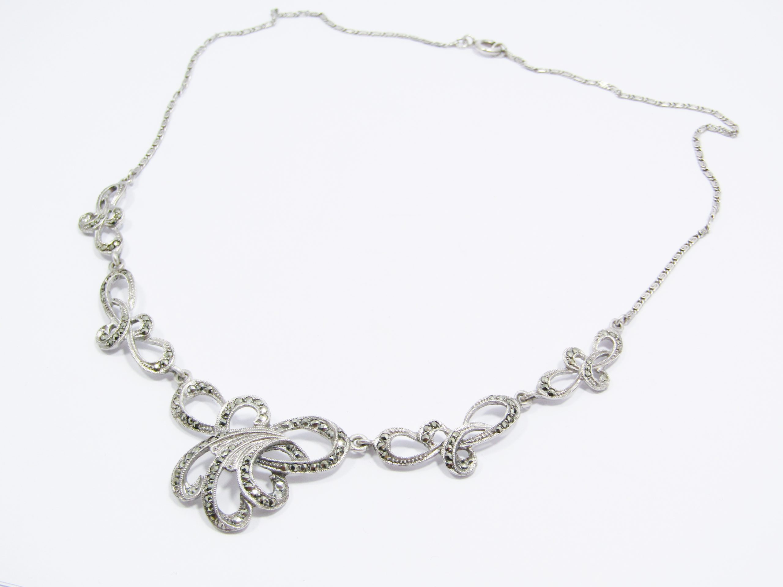 A Gorgeous and Oh so Beautiful Marcasite Vintage Necklace in Sterling Silver