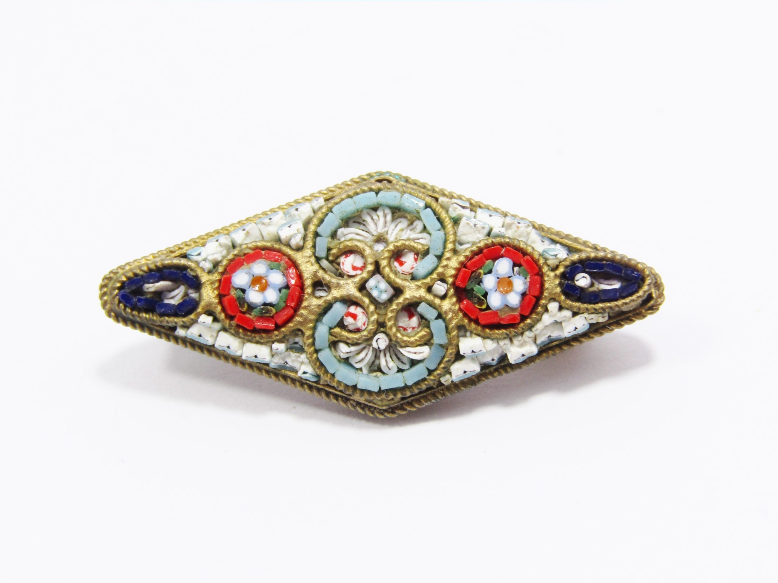 A Gorgeous Vintage Micro Mosaic Brooch in Gold Plated