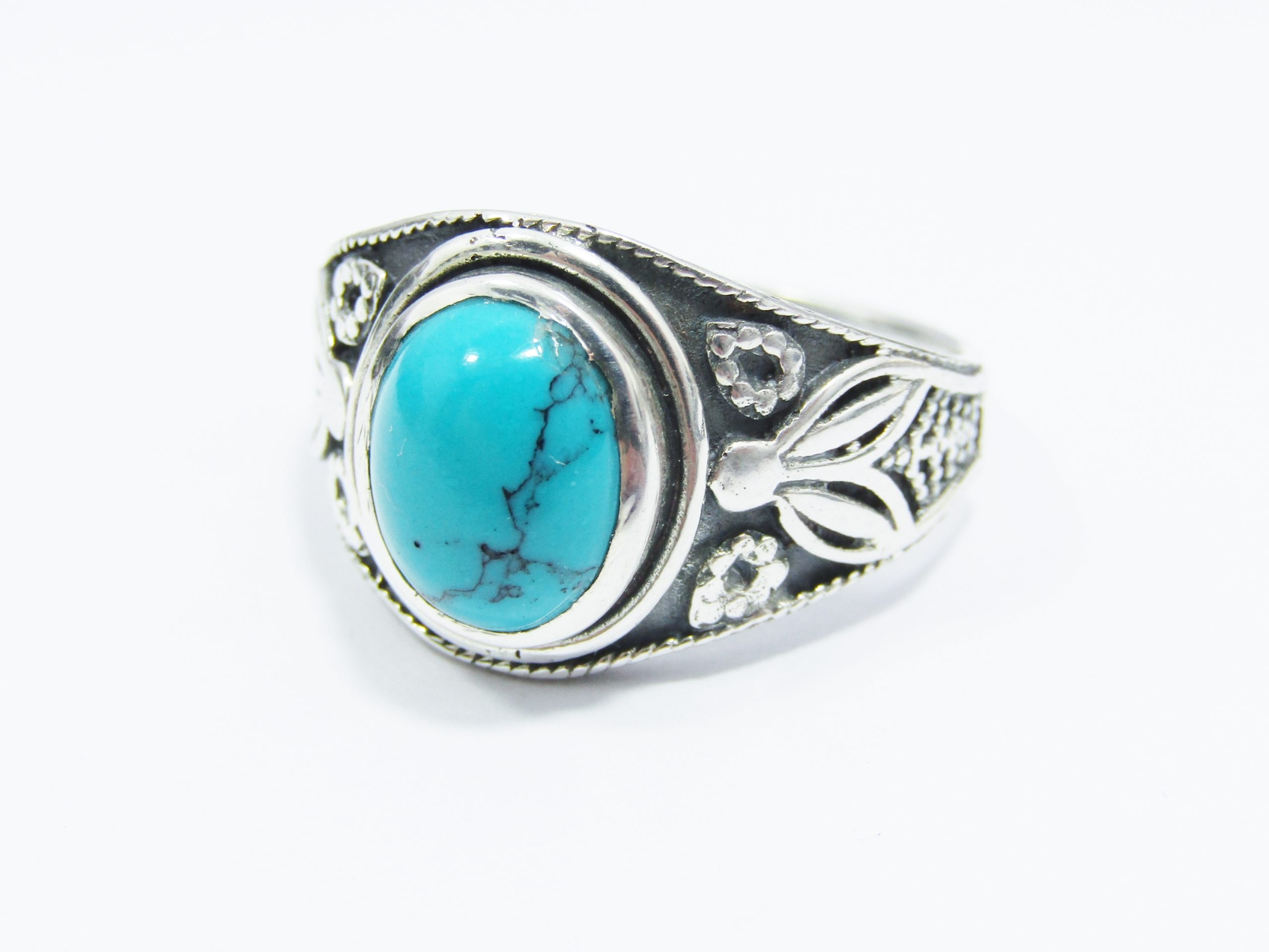 A Lovely Faux Turquois Boho Design Ring in Sterling Silver