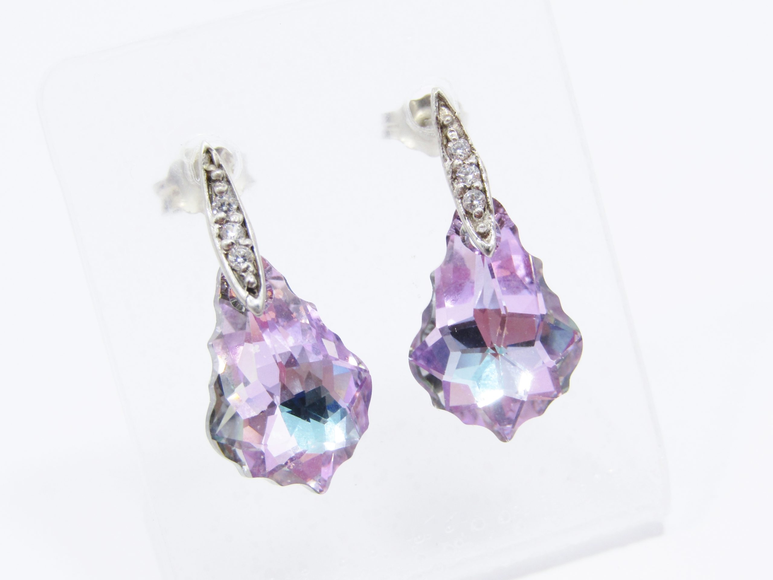 A Stunning Pair of Lilac Paste Vintage Design Dangling Earrings in Sterling Silver
